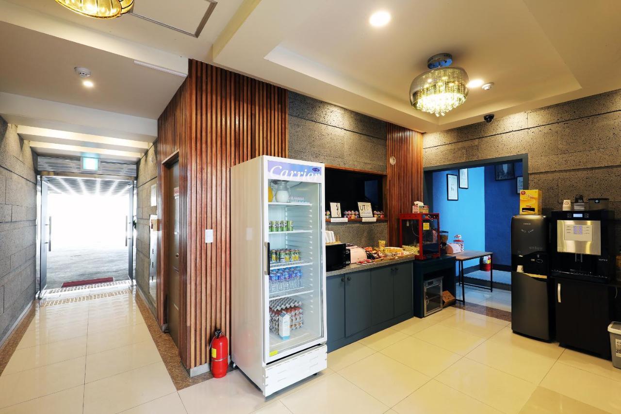 Bellino Hotel Buan Exterior photo